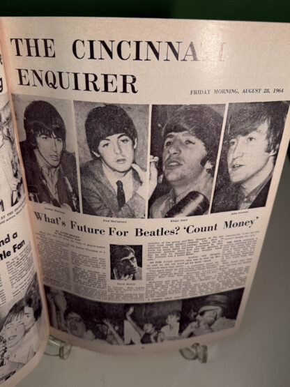 Photo of the Beatles 1964 commemorative book 26 Days that rocked the world.